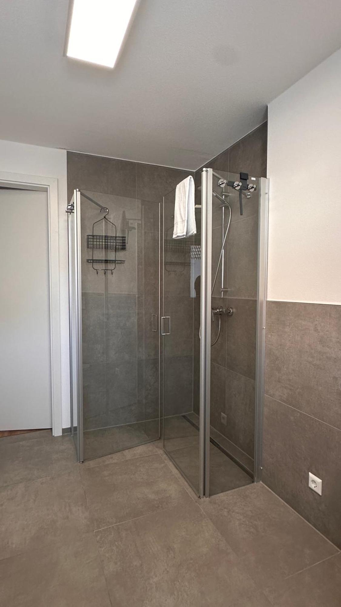 Amao-Pearl I Comfort Suite I 94Qm I Kingsize-Bett I Exklusiv Mit Balkon & Tiefgarage I Aufzug オフェンブルク エクステリア 写真